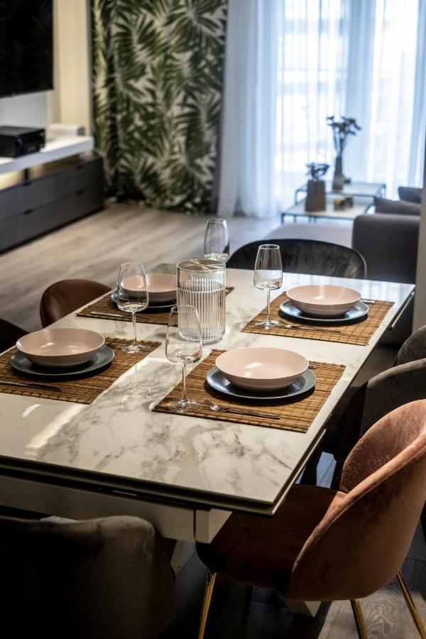 The Lux2 A Gorgeous Apartment Thessaloníki Eksteriør billede